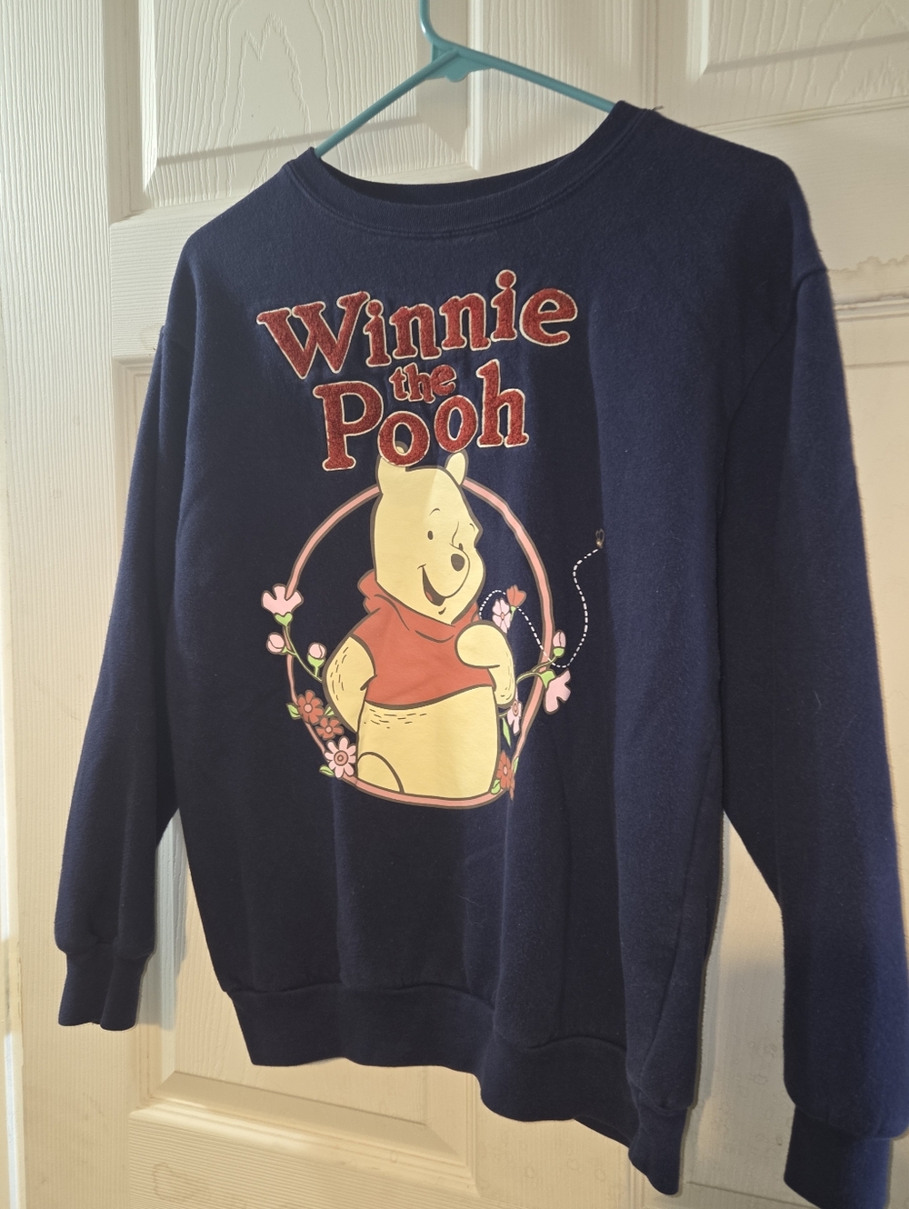 Women's Disney Winnie the Pooh Navy Logo Pullover Size XS